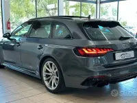Usata Audi RS4 450 CV (330 kW) 2022 Grigio Station wagon
