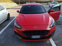 Usata Ford Focus ST-Line 150 CV (110 kW) 2019 Rosso Berlina