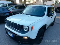 Usata Jeep Renegade Sport 110 CV (80 kW) 2016 Bianco SUV