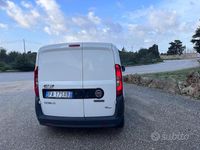 Usata Fiat Doblò 90 CV (66 kW) 2015 Monovolume