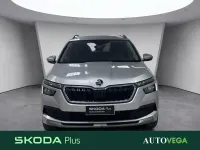 Usata Skoda Kamiq Ambition 110 CV (80 kW) 2021 Grigio / pastello SUV