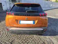 Usata Peugeot 2008 Allure 102 CV (75 kW) 2023 Bronzo SUV