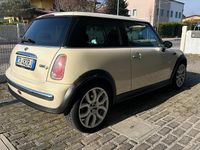 Usata Mini ONE 75 CV (55 kW) 2005 Bianco Utilitaria
