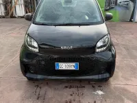 Usata Smart ForTwo Electric Drive 41 kW (56 CV) 2020 Nero Cabrio