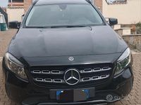 Usata Mercedes GLA200 136 CV (100 kW) 2019 Nero SUV