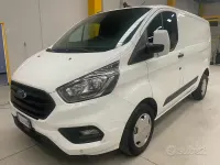 Usata Ford Transit Custom 131 CV (96 kW) 2022 Bianco Berlina