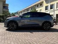 Usata Renault Scenic E-Tech Esprit Alpine 161 kW (220 CV) 2024 Argento SUV