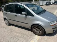 Usata Fiat Idea 95 CV (69 kW) 2005 Argento Monovolume