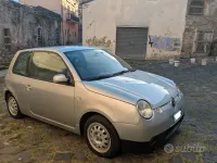 Usata VW Lupo 61 CV (44 kW) 2004 Argento Utilitaria