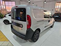 Usata Fiat Doblò 105 CV (77 kW) 2016 Grigio Monovolume