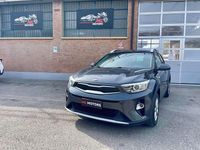 Usata Kia Stonic Style 101 CV (74 kW) 2018 Full grey SUV