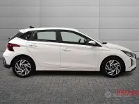 Usata Hyundai i20 90 CV (66 kW) 2026 Bianco Utilitaria