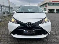 Usata Toyota Aygo X-play 68 CV (50 kW) 2017 Bianco Utilitaria