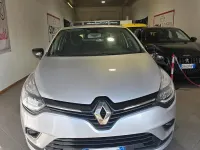 Usata Renault Clio IV Life 75 CV (55 kW) 2019 Grigio Berlina