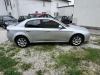 Usata Alfa Romeo 159 Progression 140 CV (102 kW) 2009 Grigio Berlina