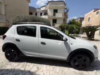 Usata Dacia Sandero Prestige 90 CV (66 kW) 2016 Berlina
