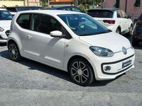 Begagnad VW up! high up! 75 HK (55 kW) 2012 Vit Halvkombi