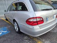 Usata Mercedes E280 Elegance 177 CV (130 kW) 2004 Argento Station wagon