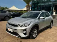 Usata Kia Stonic 101 CV (74 kW) 2020 Argento metallizzato SUV