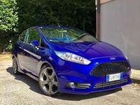 Usata Ford Fiesta ST 182 CV (133 kW) 2017 Blu Berlina