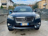 usata Toyota RAV4 RAV 42.2 d-4d Luxury 150cv dpf my09