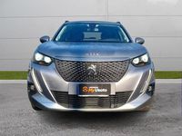 Usata Peugeot e-2008 Allure 100 kW (136 CV) 2021 Argento SUV