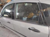 Usata Ford Focus 100 CV (73 kW) 2002 Grigio Berlina