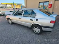 Usata Alfa Romeo 33 88 CV (64 kW) 1994 Grigio Berlina