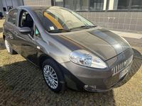 Usata Fiat Grande Punto Dynamic 65 CV (47 kW) 2009 Grigio Utilitaria