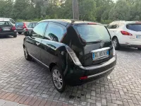 Usata Lancia Ypsilon 69 CV (50 kW) 2012 Nero Utilitaria