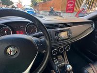 Usata Alfa Romeo Giulietta Exclusive 105 CV (77 kW) 2015 Grigio Berlina