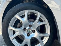 Usata Alfa Romeo MiTo Distinctive 105 CV (77 kW) 2010 Bianco Utilitaria