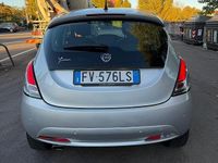 Usata Lancia Ypsilon 2019 Grigio Utilitaria