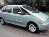 Usata Citroën Xsara Picasso 90 CV (66 kW) 2004 Blu Monovolume