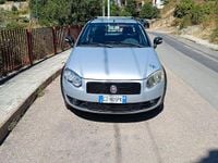 Usata Fiat Strada 95 CV (69 kW) 2012 Grigio Pick-up