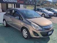 Usata Opel Corsa 69 CV (50 kW) 2011 Marrone Berlina