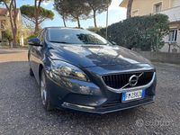 Usata Volvo V40 2017 Blu Berlina