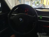 Usata BMW 320 184 CV (135 kW) 2010 Grigio Berlina