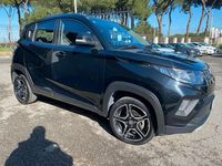 Usata Mahindra KUV100 83 CV (61 kW) 2022 Nero SUV