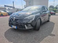 Usata Renault Clio Equilibre 101 CV (74 kW) 2022 Nero Utilitaria