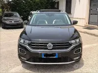 Usata VW T-Roc 150 CV (110 kW) 2018 Nero SUV