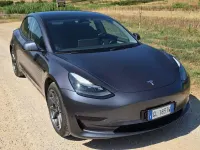 Usata Tesla Model 3 Standard Range 88 kW (120 CV) 2022 Grigio Berlina