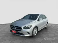 Usata Mercedes B180 116 CV (85 kW) 2019 Grigio Utilitaria
