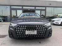 Usata Audi A8 Ambiente 286 CV (210 kW) 2024 Blu Berlina