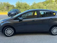 Usata Ford Fiesta Titanium 75 CV (55 kW) 2016 Grigio scuro Utilitaria