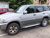 Usata Nissan Terrano 101 CV (74 kW) 2002 Grigio SUV
