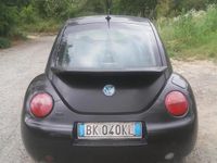 Usata VW New Beetle 101 CV (74 kW) 2000 Grigio Utilitaria