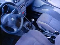 Usata Alfa Romeo 147 120 CV (88 kW) 2001 Blu Utilitaria
