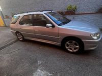 Begagnad Peugeot 306 2001 Grå Kombi