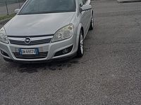 Usata Opel Astra 60 CV (44 kW) 2009 Grigio Station wagon